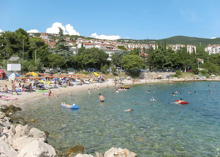 Mit Pool Und Schoenem Meerblick By Interhome Feriehus Crikvenica