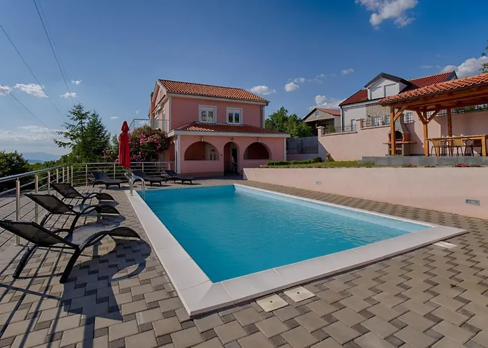 Mit Pool Und Schoenem Meerblick By Interhome * Crikvenica